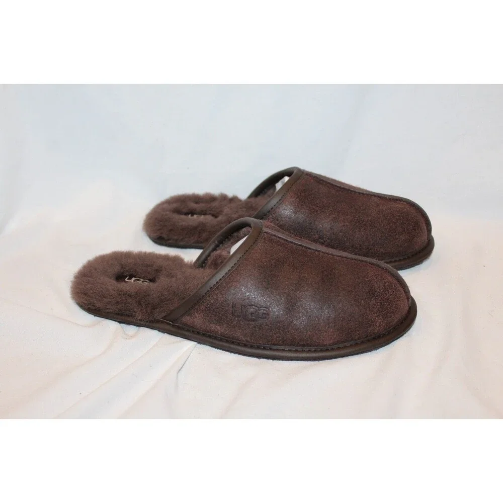UGG MEN'S DISTRESSED LEATHER SHEARLING LINED LOGO SCUFF BROWN SZ 8 NEW